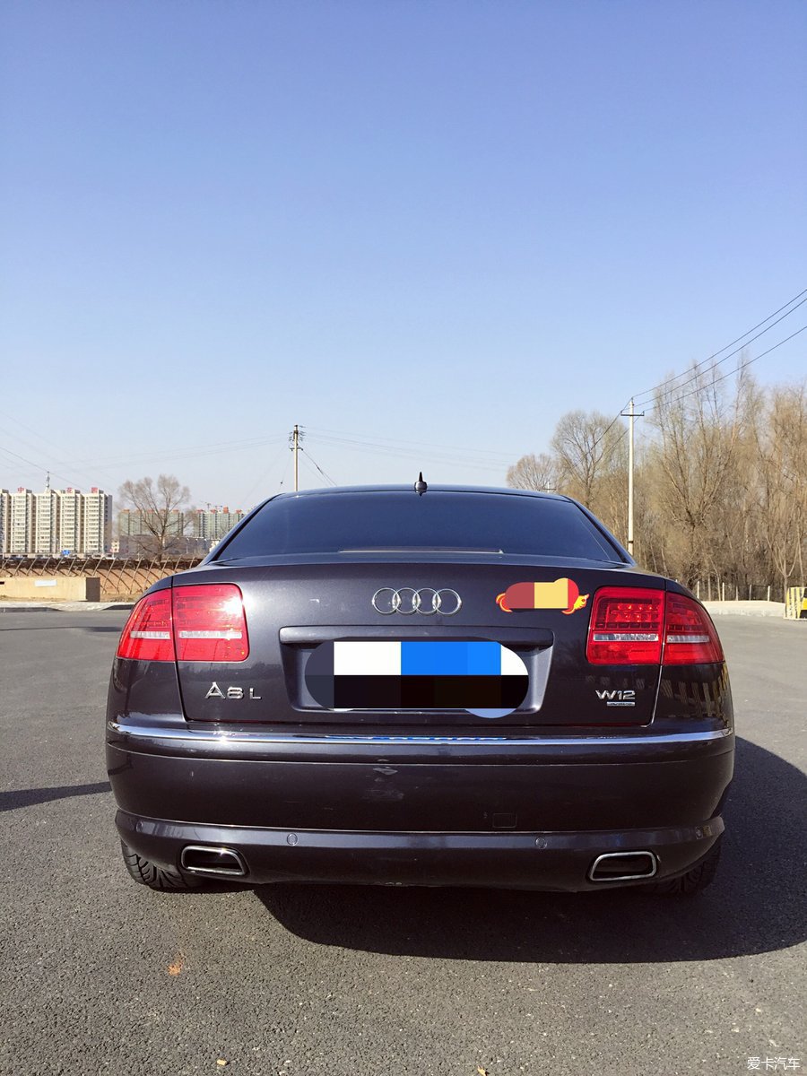 奥迪a8w12